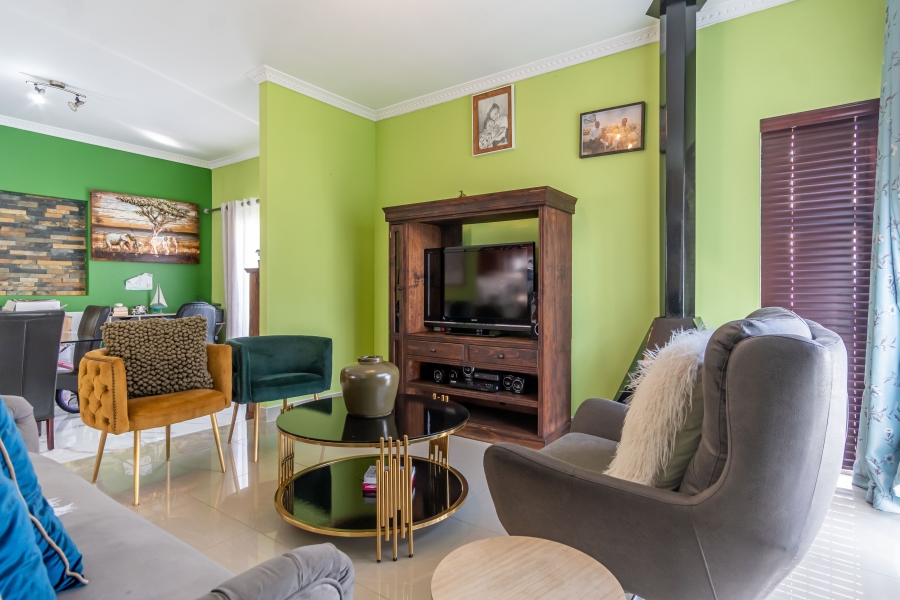 3 Bedroom Property for Sale in Parklands Western Cape